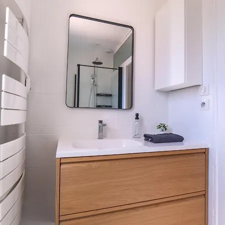 Vakantiehuis Le Refuge - Maison Spacieuse Pour Familles Et Professionnels - Proche Puy-du-f Ou *