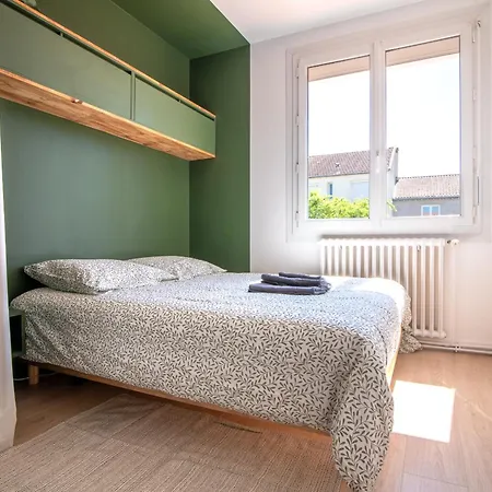 Le Refuge - Maison Spacieuse Pour Familles Et Professionnels - Proche Puy-du-f Ou Vakantiehuis Atacames