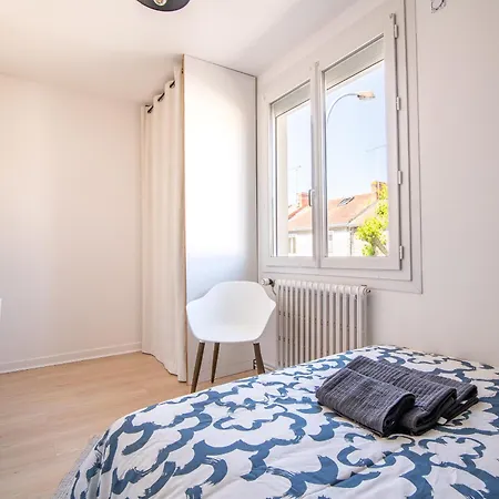 Vakantiehuis Le Refuge - Maison Spacieuse Pour Familles Et Professionnels - Proche Puy-du-f Ou