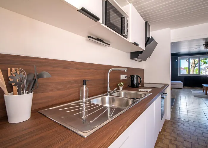 Le Refuge - Maison Spacieuse Pour Familles Et Professionnels - Proche Puy-du-f Ou Semesterbostad *