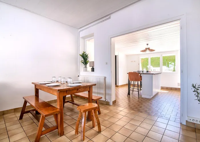 Le Refuge - Maison Spacieuse Pour Familles Et Professionnels - Proche Puy-du-f Ou 度假居